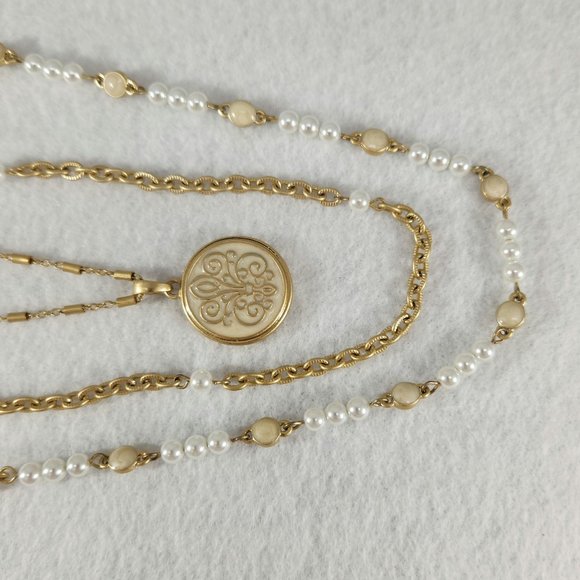 Lia Sophia Necklace #229 - Picture 3 of 14